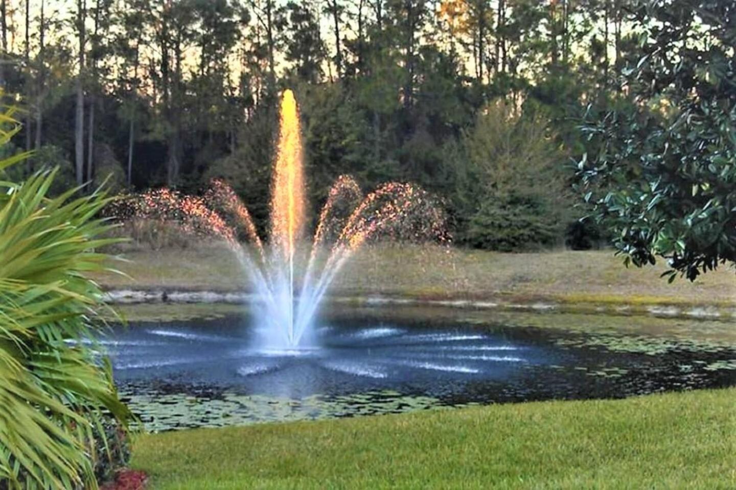 Stunning 2br2ba, 7 Miles From Theme Parks Apartment *