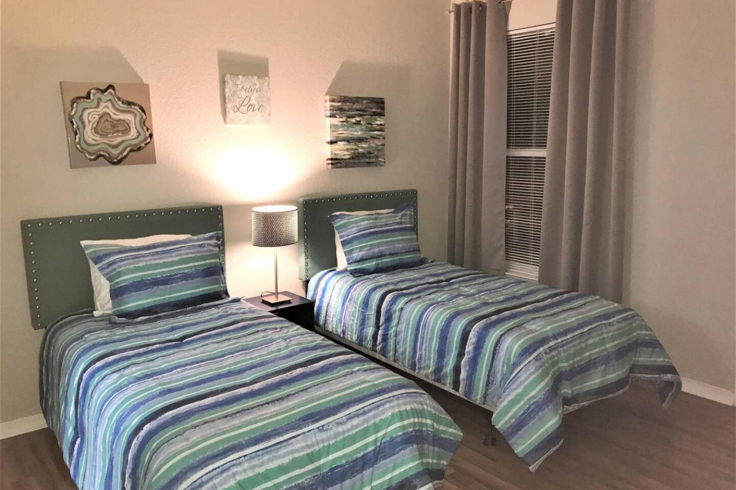 Apartment Stunning 2br2ba, 7 Miles From Theme Parks *